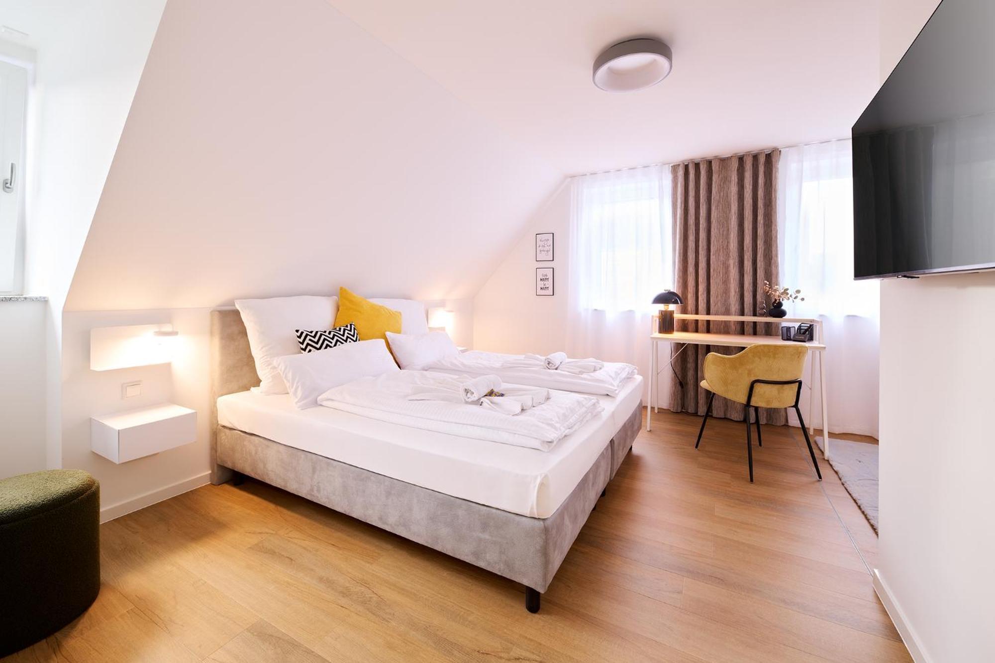 Xzllenz - 4 Schlafzimmer, Zentral, Parken, U-Bahn, 2 Baeder, 4 Smart-Tv, Optional Einzelbett 뉘른베르크 외부 사진
