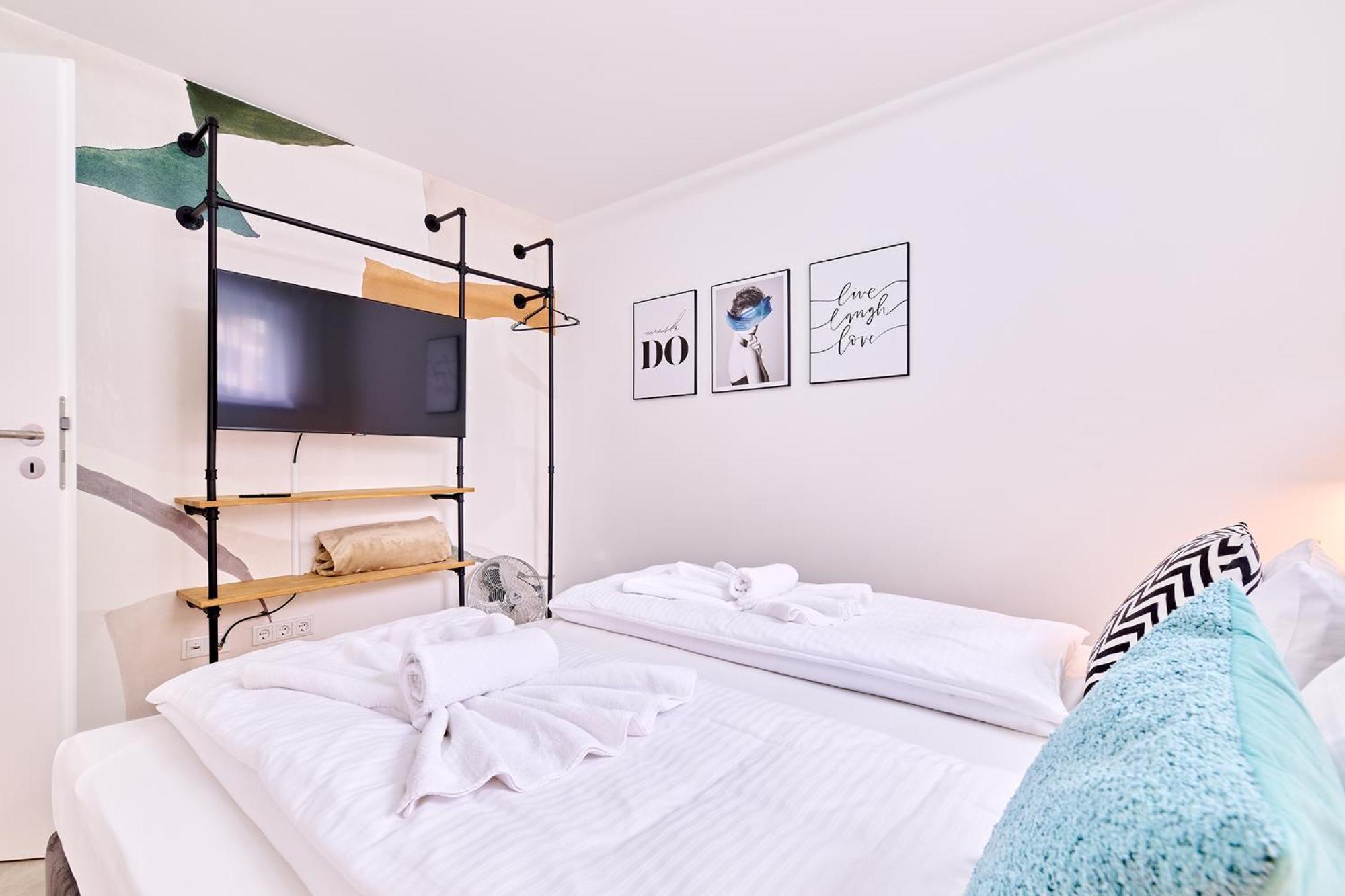 Xzllenz - 4 Schlafzimmer, Zentral, Parken, U-Bahn, 2 Baeder, 4 Smart-Tv, Optional Einzelbett 뉘른베르크 외부 사진
